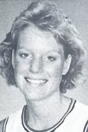 Noelle Young Head Shot
