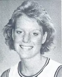 Noelle Young Head Shot