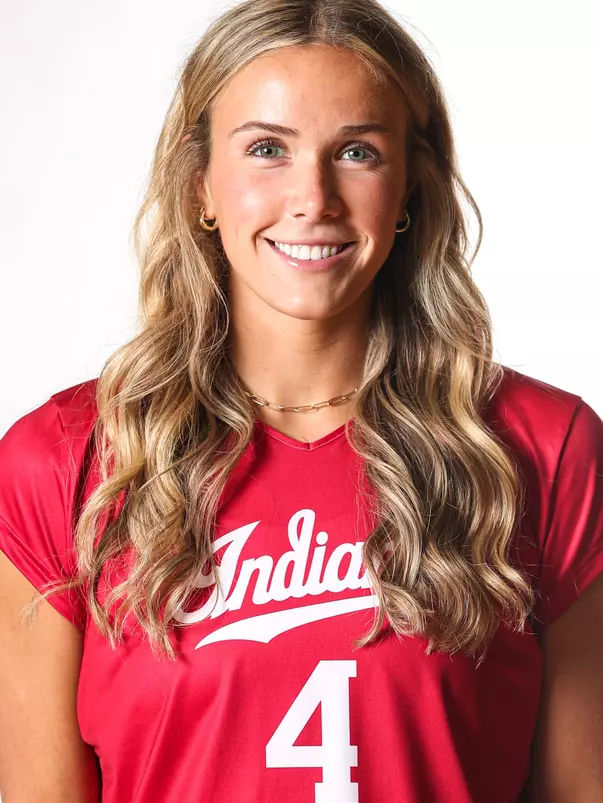 BLOOMINGTON, IN - July 27, 2023 - Mady Saris during VB Photo Day at Wilkinson Hall in Bloomington, IN. Photo By Sammy Nance/Indiana Athletics
