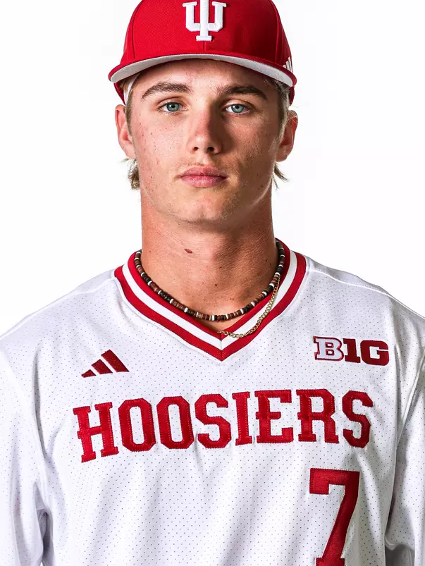 BLOOMINGTON, IN - NOVEMBER 13, 2023 - infielder Hayden Carlson #7 of the Indiana Hoosiers during Photo Day in Bloomington, IN.