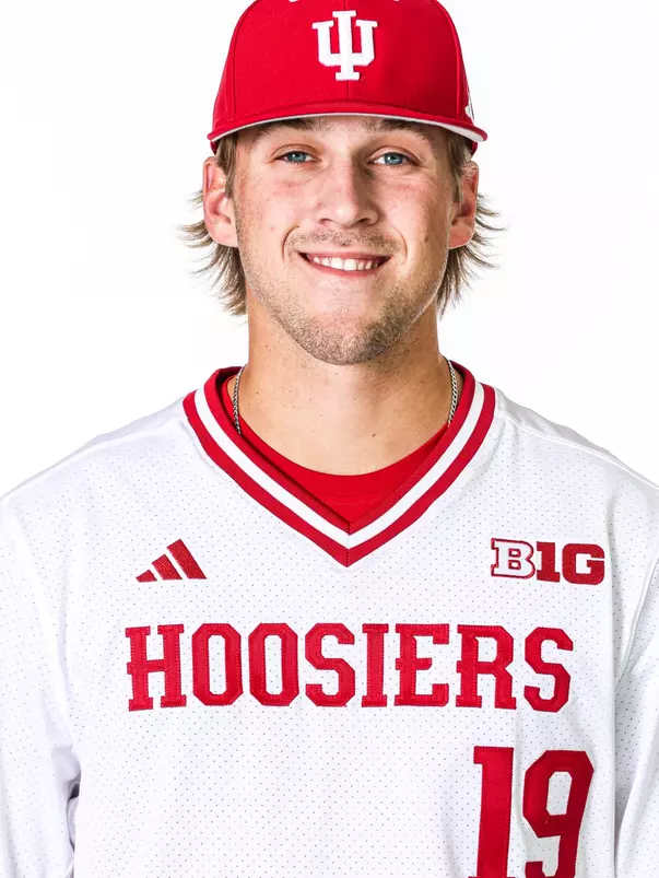 BLOOMINGTON, IN - NOVEMBER 13, 2023 - left-hand pitcher Braydon Keyster #19 of the Indiana Hoosiers during Photo Day in Bloomington, IN.