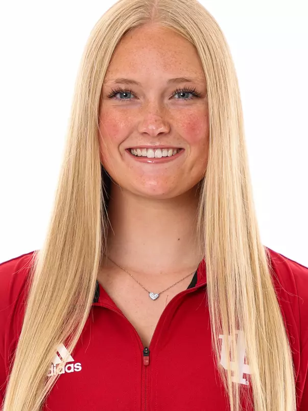 BLOOMINGTON, IN - October 25, 2023 - Abby Hawksworth of the Indiana Hoosiers during the Rowing Photo Day in Bloomington, IN. Photo By
