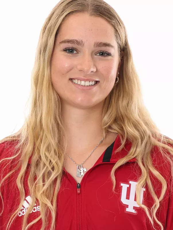 BLOOMINGTON, IN - October 25, 2023 - Maddie Shanks of the Indiana Hoosiers during the Rowing Photo Day in Bloomington, IN. Photo By