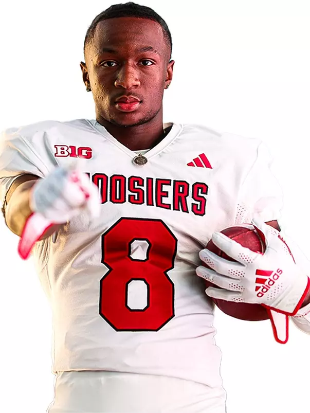 Lebron Bond | Headshot