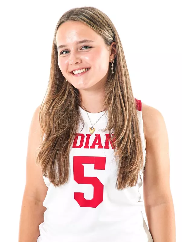 Keke Sluiter | Headshot
