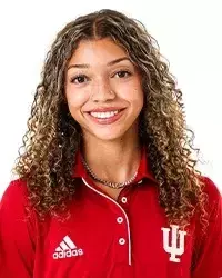 Kaselle Davis Headshot