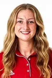 Madi Kramer Headshot