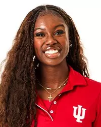 Ava Olomajeye Headshot