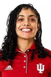 Symone Adams Headshot