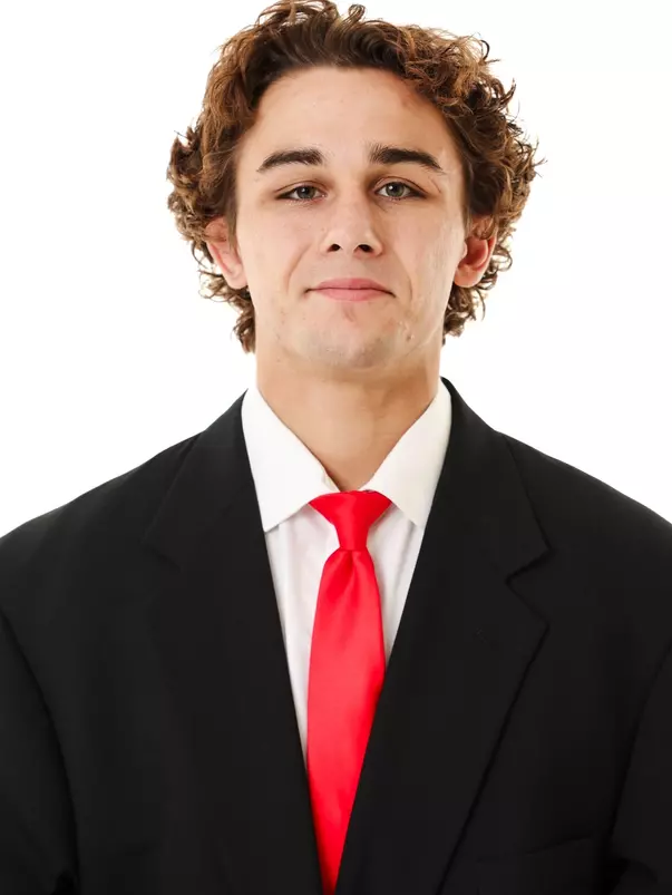 Logan Frazier | Headshot