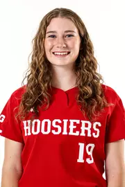 Maddie Engle | Head Shot