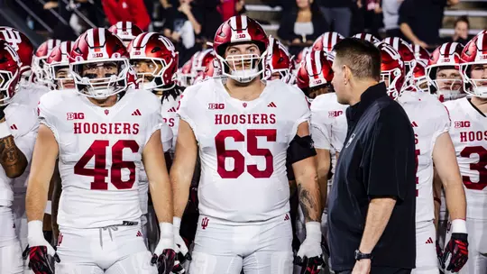 NOTEBOOK: Battle of Unbeatens; 21 and Counting; Big-Play Richard