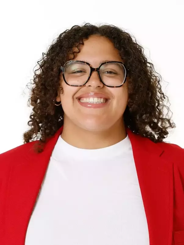Trinity MacKenzie I Head Shot