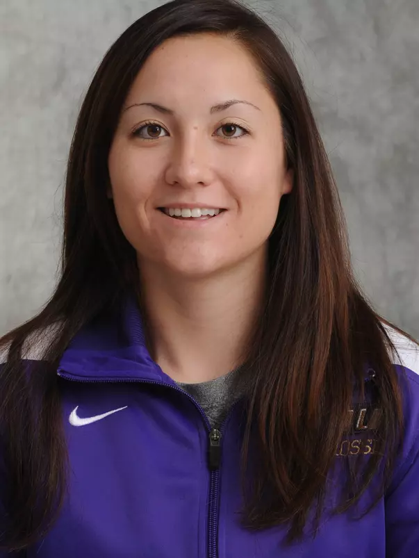 Alisa_Konishi_2011-12