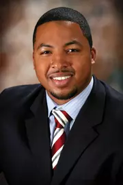 Maurice "Mo" Linguist