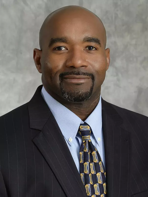 Antoine Smith Head Shot