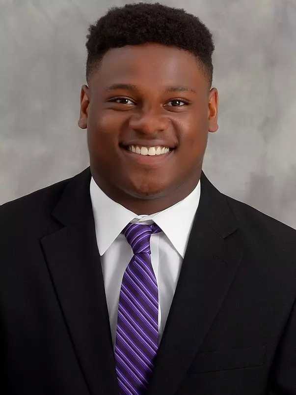 Dimitri Holloway