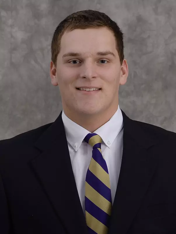 Nick Robertson Headshot