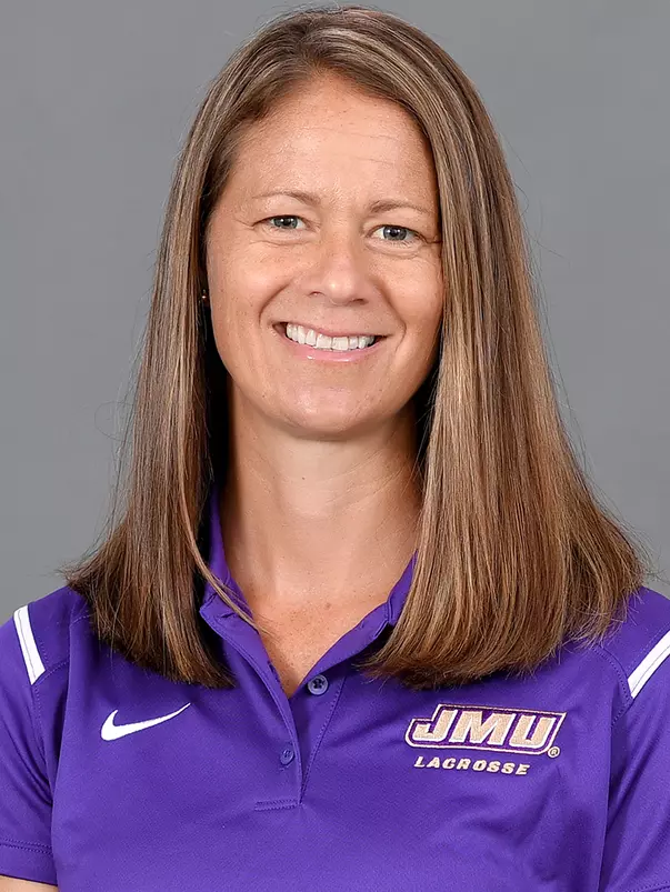 Kateri Linville Headshot