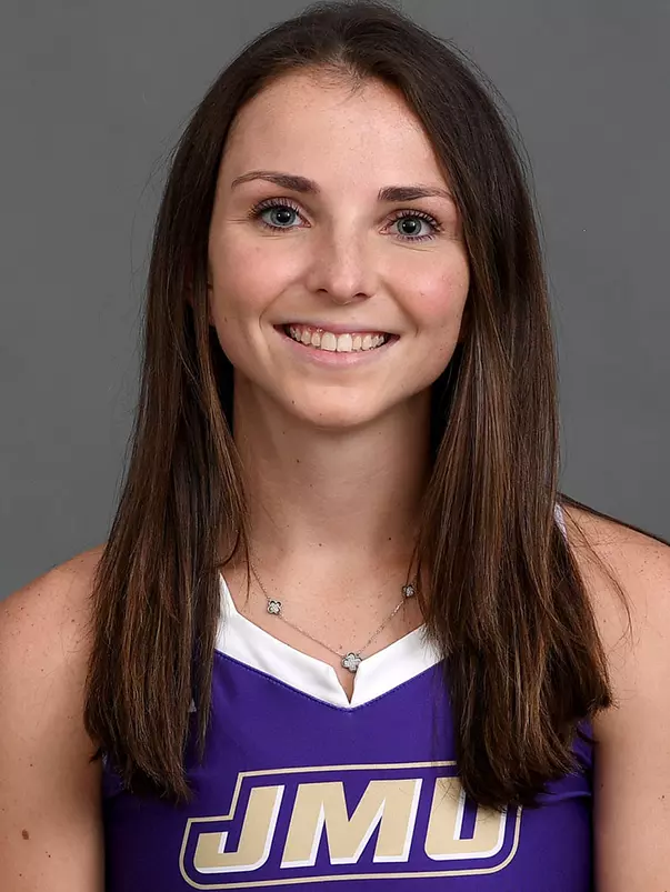 Caroline Cahill Headshot 20