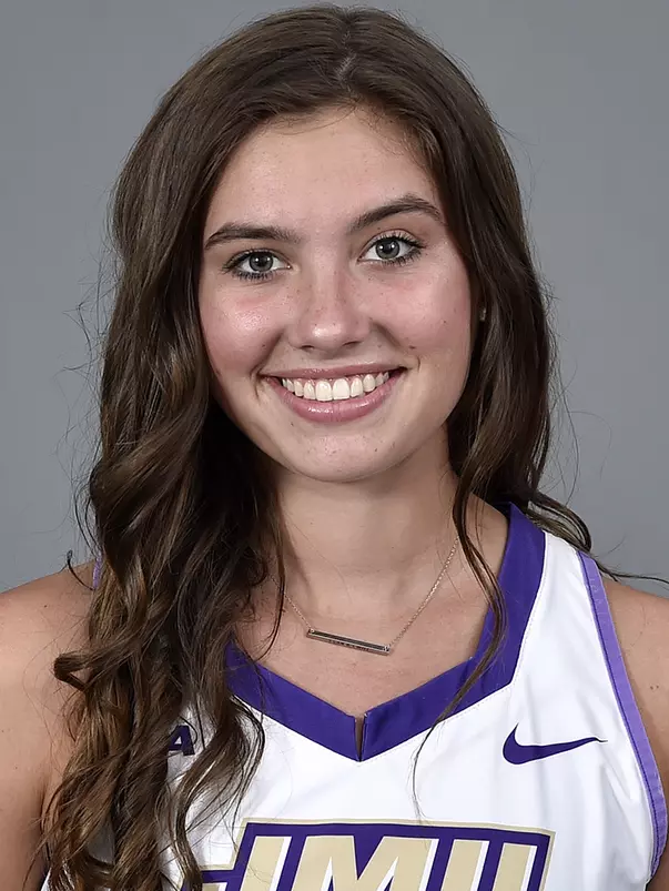 Lauren Satchell headshot