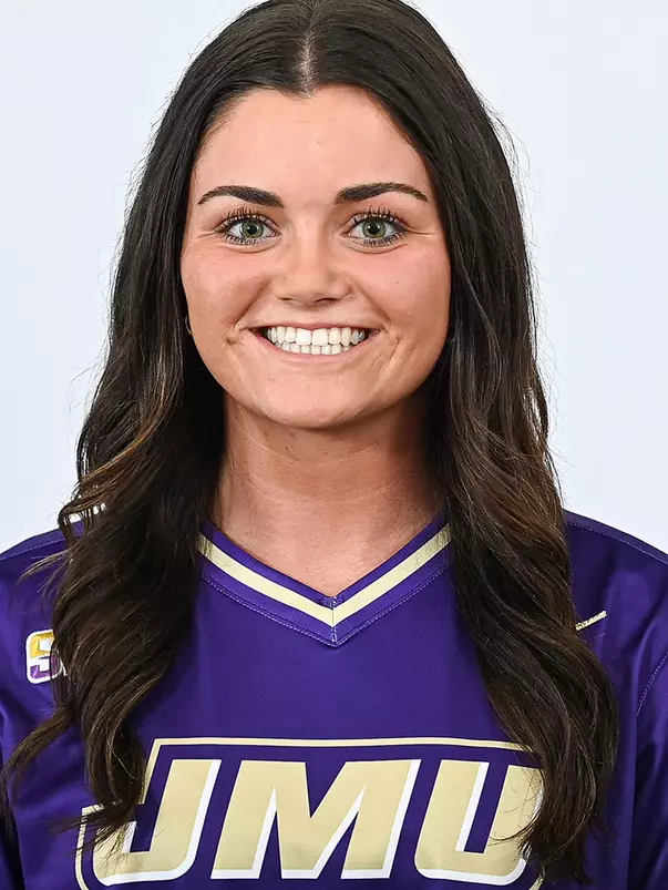 Bella Henzler