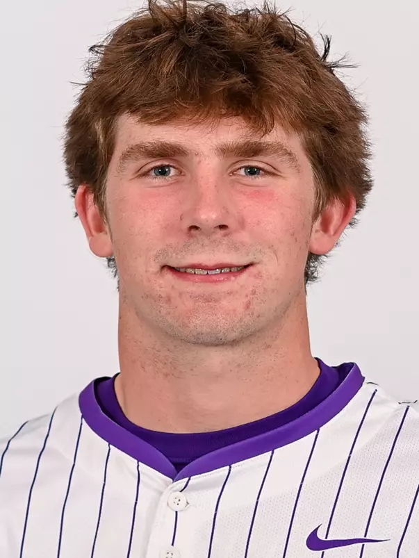 Aiden Gallagher headshot