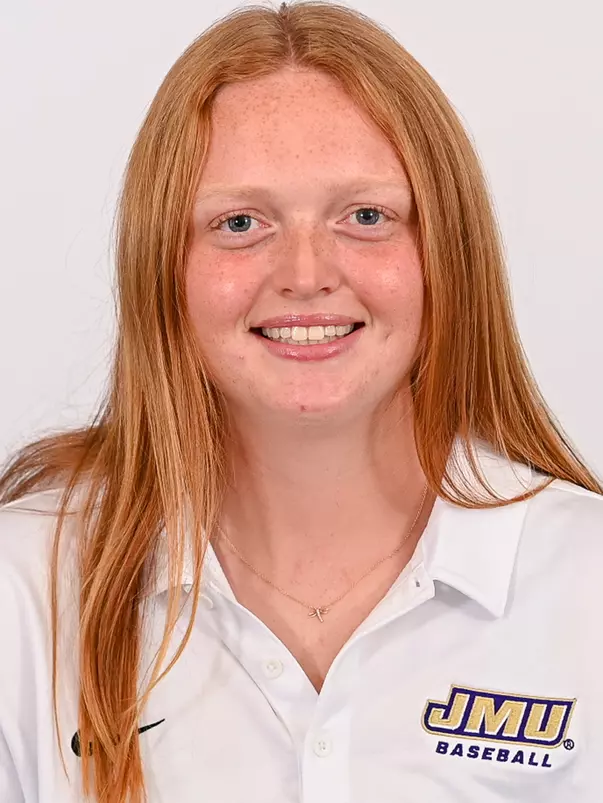 Sophie Hill headshot