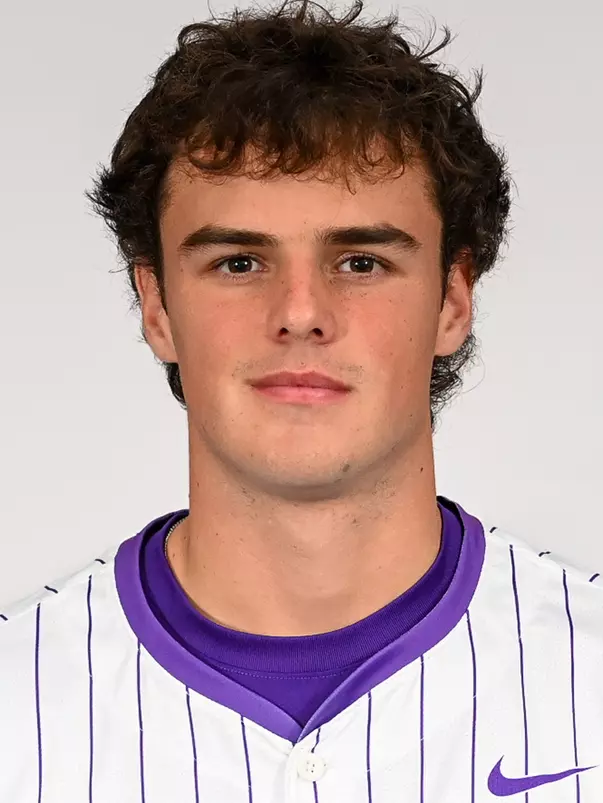 Evan Hogg headshot