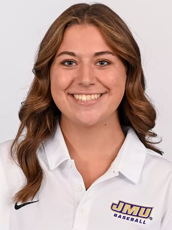 Emma Wagner headshot