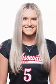 VB Headshot #5 Kaylie Milton