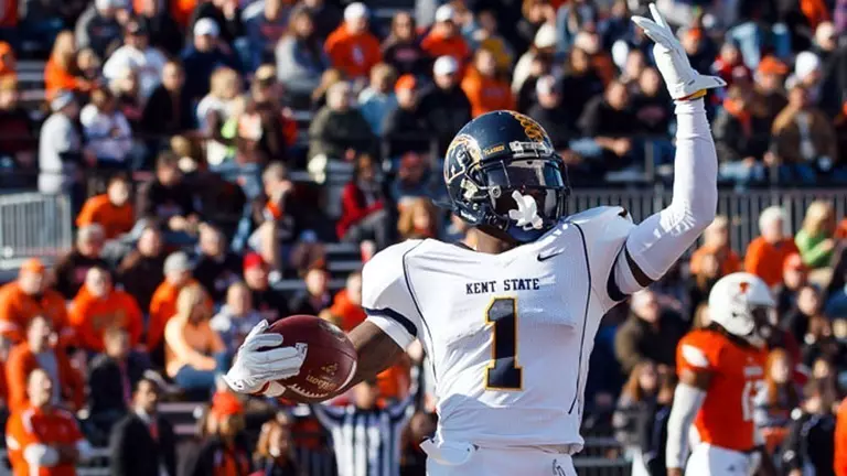 Archer one of Four Finalists for Paul Hornung Award