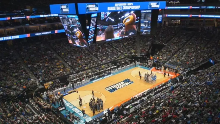 #UNLEASH: 2016-2017 Men's Basketball