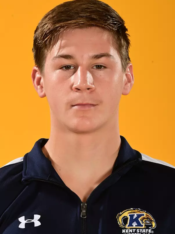 Lewarchick_Headshot_2021