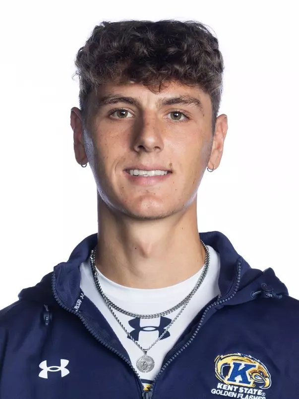 Kent State menâ??s track and field photo day on September 25, 2022.