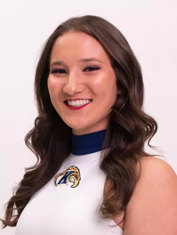 2023_dance_headshot_lotis