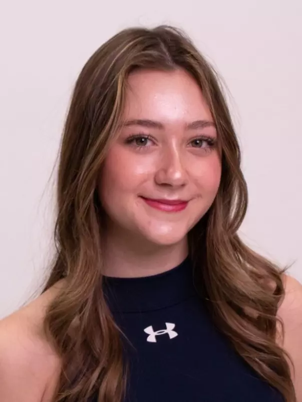 2023_dance_headshot_bartlett