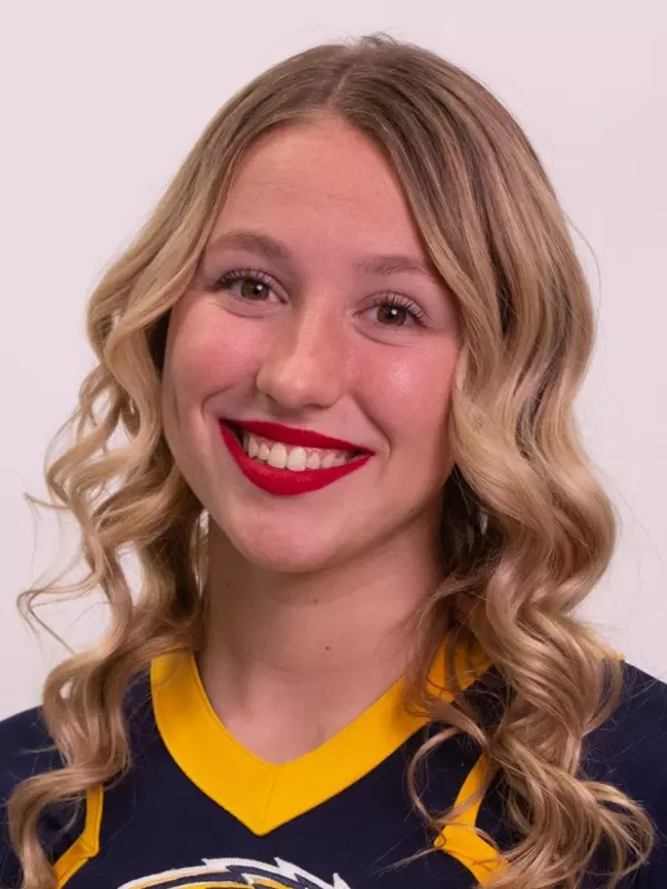 2023_cheer_headshot_woodard