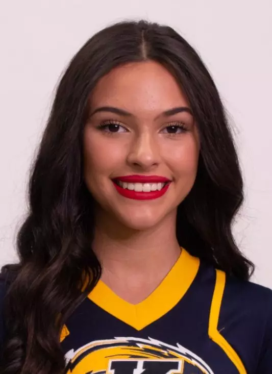 2023_cheer_headshot_miller