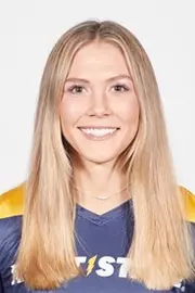 Pilar Lewis