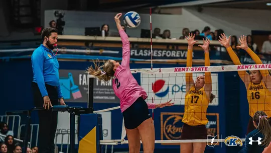 vball_action_rigney_02