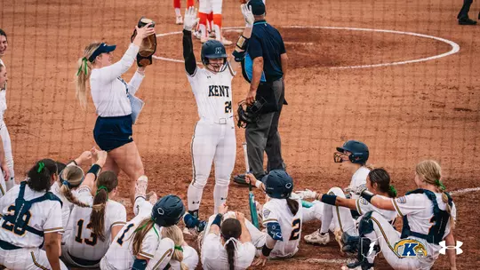 Gabby Quinn Home Run 2026