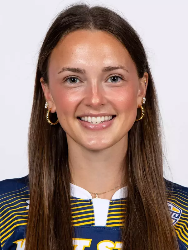 Allison Burkey Headshot 26