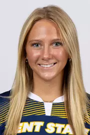 Addy Cusick Headshot 26
