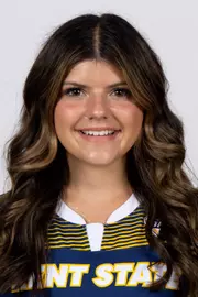 Alexa Muth Headshot 26