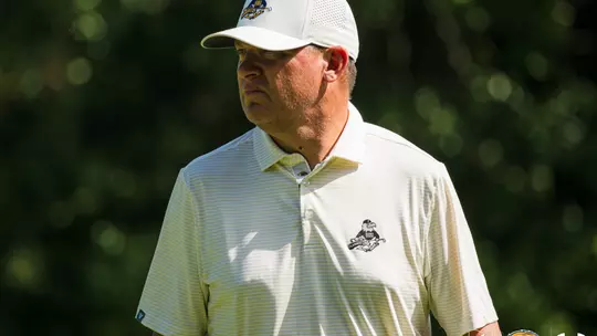 Jon Mills Men's Golf Practice