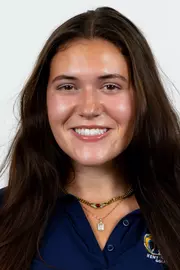 Isabella Goyette Headshot