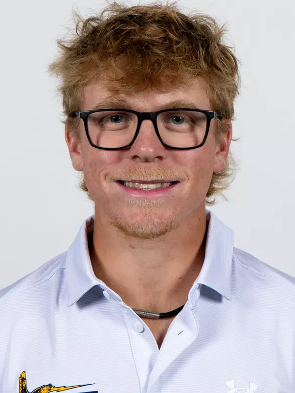 HeadShot for Liam Curtis