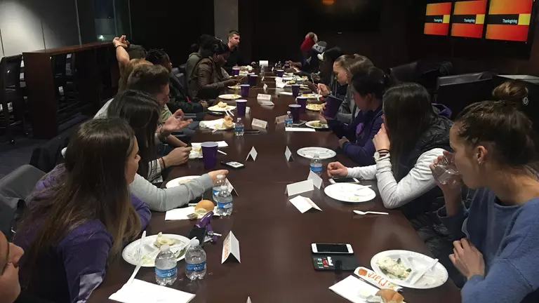 SE: Giving Thanks and Giving Back — Global Cats Celebrate Thanksgiving Together; MBB Volunteers at Flint Hills Breadbasket