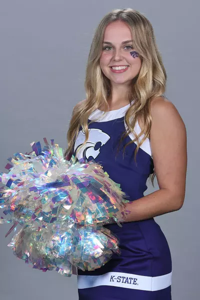 Ellie Armstrong 2021-22